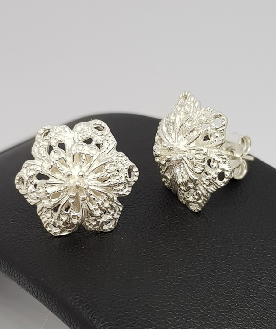 Silver flower stud earrings - now on sale image 1